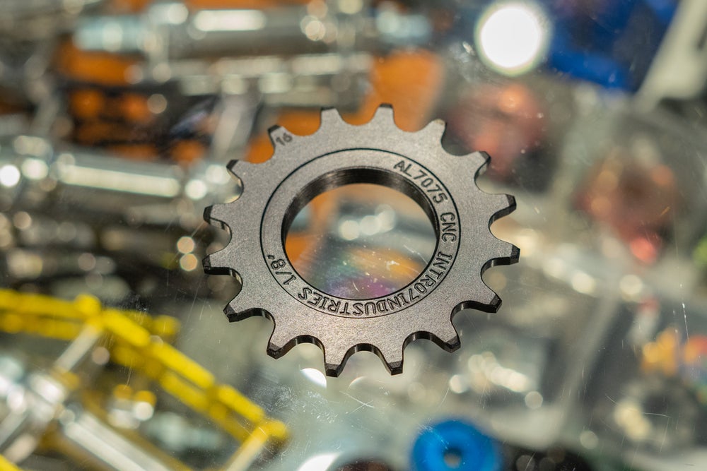 Intro7 7075 CNC Alloy Cog + Lockring