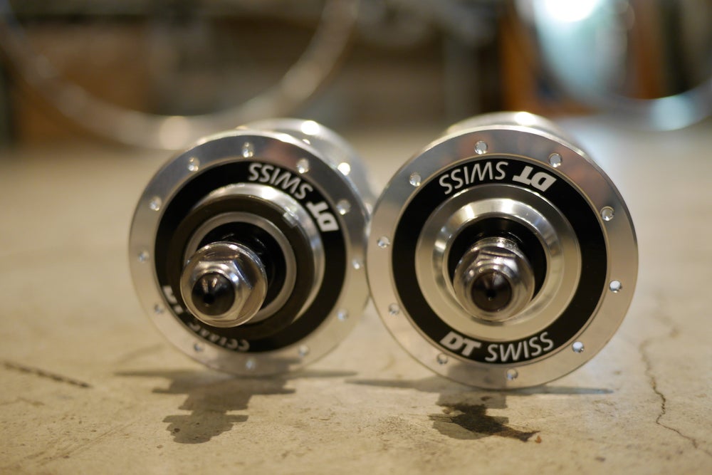 DT Track Hub (20H 24H Pair)