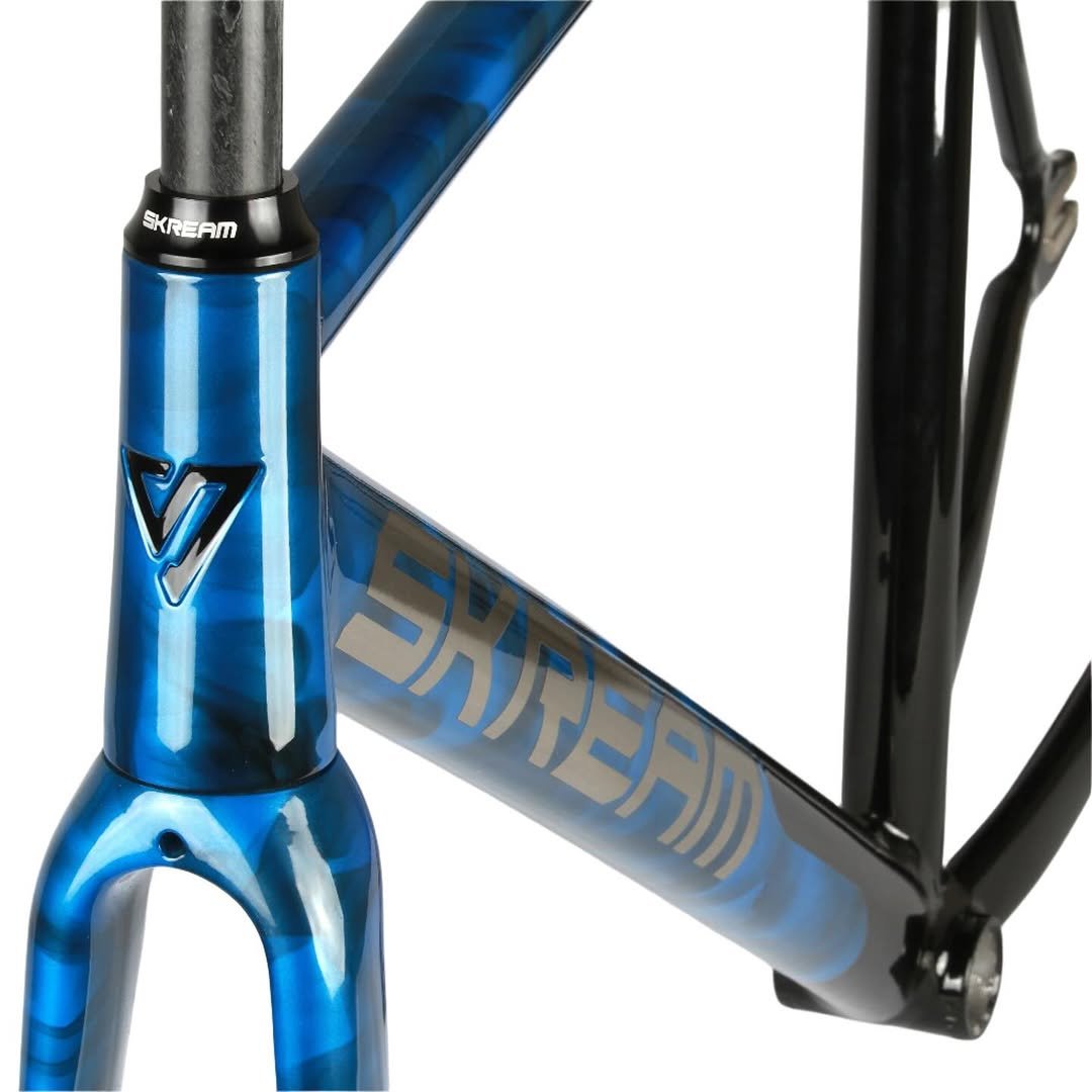 Skream Magnum24 Frameset (Smokey Blue Limited Edition)