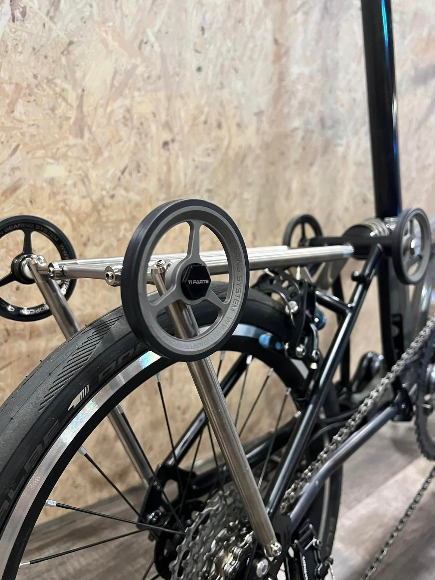 Ti Parts Workshop Titanium Easy Wheel (66mm) (5-Spoke)