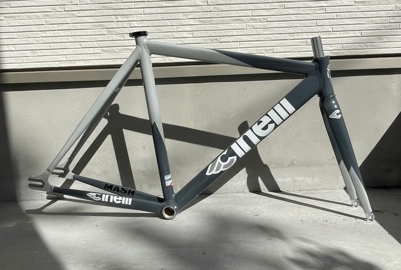 Cinelli Mash 2009 Benny Gold Frameset #1 – le velo Cycling Workshop
